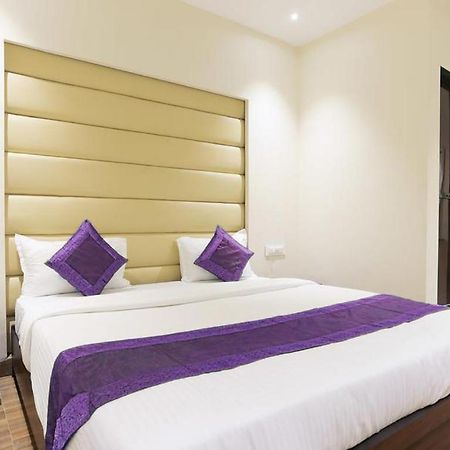 Fabexpress Golden Tulipz Hotell Mumbai Exteriör bild